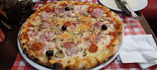 Pizza du Restaurant italien Pépone trattoria & café à Paris - n°13