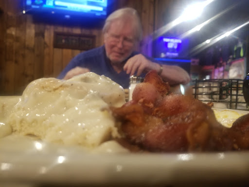 Steak House «Buzz Inn Steakhouse», reviews and photos, 18960 US-2 #112, Monroe, WA 98272, USA