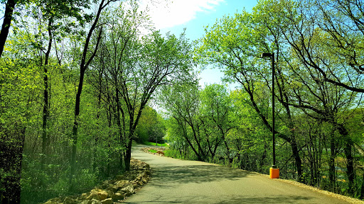 Golf Club «River Falls Golf Club», reviews and photos, 2120 E Division St, River Falls, WI 54022, USA