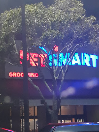 Pet Supply Store «PetSmart», reviews and photos, 211 W Alexander St A, Plant City, FL 33563, USA