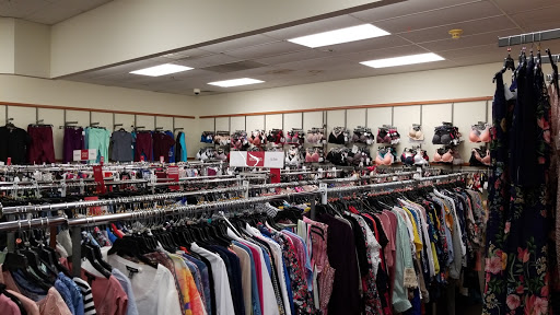 Clothing Store «Burlington Coat Factory», reviews and photos, 233 Broad St, Bridgewater, MA 02324, USA