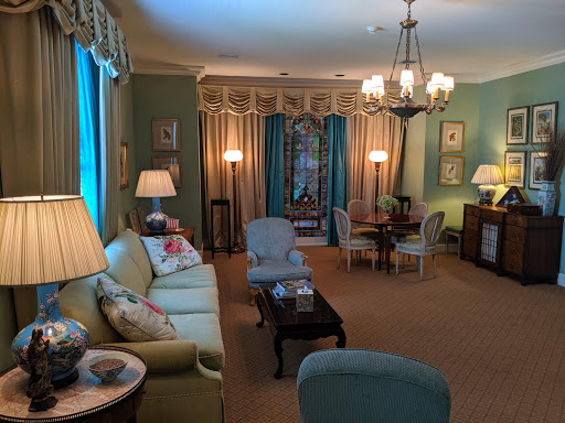 Funeral Home «Bradshaw-Carter Memorial & Funeral Services», reviews and photos, 1734 W Alabama St, Houston, TX 77098, USA