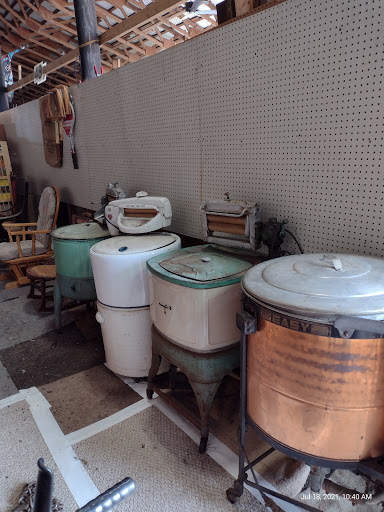 Flea Market «Exit 9 Flea Market», reviews and photos, 2688 Lakeville Rd, Avon, NY 14414, USA