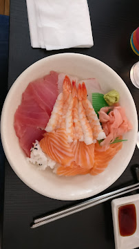 Plats et boissons du Restaurant de sushis Oishi Sushi à Pantin - n°5