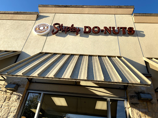 Restaurant «Shipley Do-nuts Lake Travis», reviews and photos, 3620 Ranch Rd 620 S #100, Bee Cave, TX 78738, USA
