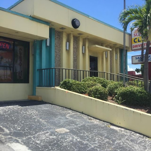 Dry Cleaner «Sun Country Cleaners», reviews and photos, 6405 Gulf Blvd, St Pete Beach, FL 33706, USA