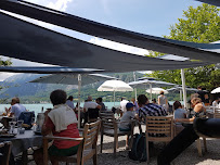 Atmosphère du Restaurant français Petit Paradis à Talloires-Montmin - n°17