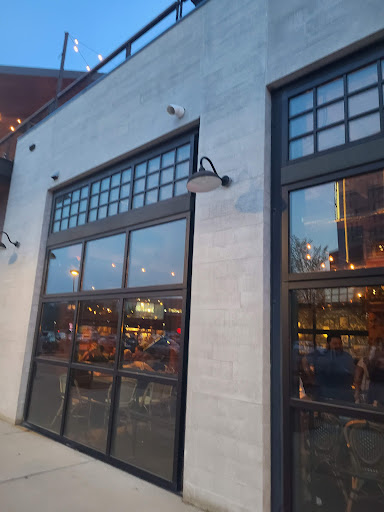 Shopping Mall «Hilldale Shopping Center», reviews and photos, 726 N Midvale Blvd, Madison, WI 53705, USA