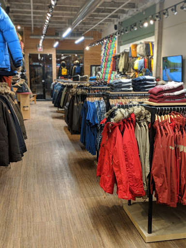 Outdoor Sports Store «Fjällräven Uptown Minneapolis», reviews and photos, 2912 Hennepin Ave, Minneapolis, MN 55408, USA