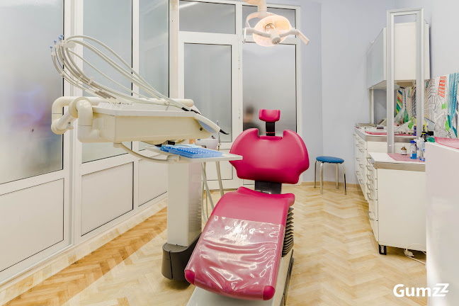 Comentarii opinii despre Community Dental Cluj - Urgente stomatologice Cluj | Stomatologie | Implantologie protetica | Tratamente parodontoza laser | Urgente stomatologice Non Stop Cluj