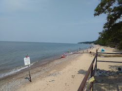 Photo de Pier Cove Beach avec rivage droit, long