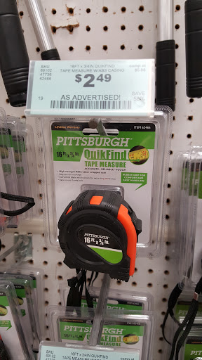 Hardware Store «Harbor Freight Tools», reviews and photos, 2487 S Seneca St, Wichita, KS 67217, USA