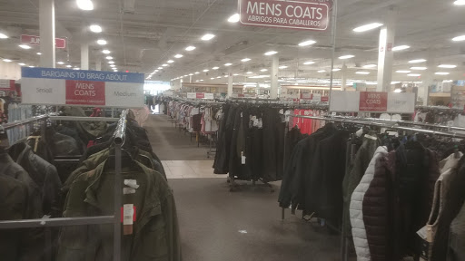 Clothing Store «Burlington Coat Factory», reviews and photos, 6725 E Black Horse Pike, Egg Harbor Township, NJ 08234, USA