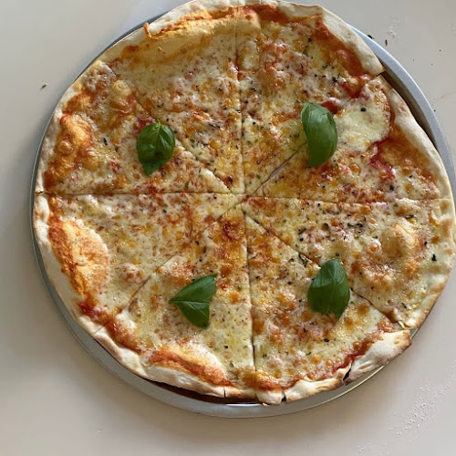 Comentários e avaliações sobre o Solo Pizza Porto