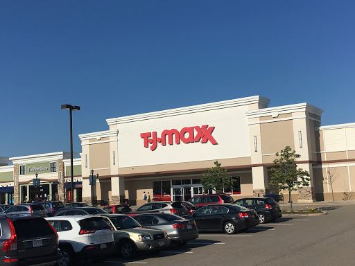 T.J. Maxx, 9106 Shops Way, Northborough, MA 01532, USA, 