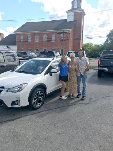 Used Car Dealer «Pioneer Truck Sales Inc», reviews and photos, 1642 W Henrietta Rd, Avon, NY 14414, USA