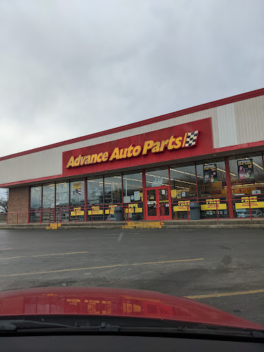 Auto Parts Store «Advance Auto Parts», reviews and photos, 620 3rd Ave, St Albans, WV 25177, USA