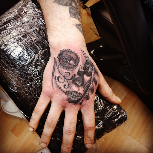 Tattoo Shop «A - Town Ink Tattoo Studio», reviews and photos, 1313 Jackson St, Anderson, IN 46016, USA