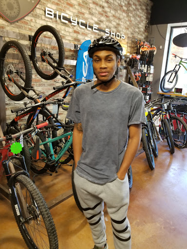 Bicycle Repair Shop «Sixes Pit Bicycle Shop», reviews and photos, 10511 Bells Ferry Rd Suite 400, Canton, GA 30114, USA