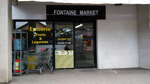 Fontaine Market à Fontaines-sur-Saône