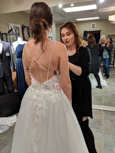 Tuxedo Shop «The Wedding Bell», reviews and photos, 2609 6th Ave, Tacoma, WA 98406, USA