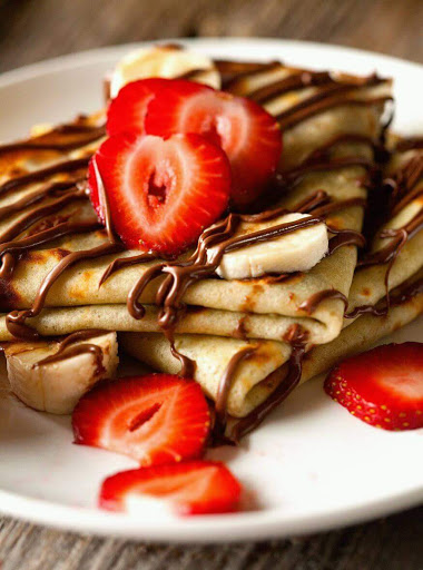 THE FAMOUS CREPE