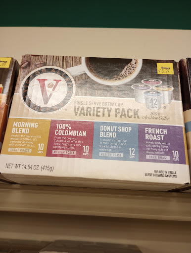 Department Store «Renys Department Store», reviews and photos, 86 Front St, Bath, ME 04530, USA