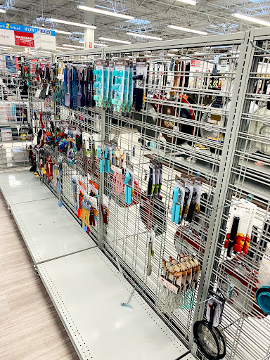 Clothing Store «Burlington Coat Factory», reviews and photos, 955 W Brandon Blvd, Brandon, FL 33511, USA
