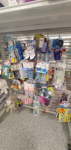 Clothing Store «Ross Dress for Less», reviews and photos, 9773 Jefferson Davis Hwy, Fredericksburg, VA 22408, USA