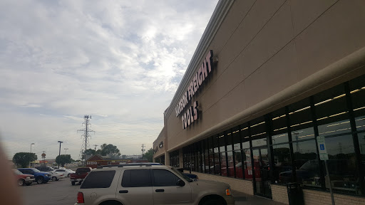 Hardware Store «Harbor Freight Tools», reviews and photos, 7523 Boulevard 26, North Richland Hills, TX 76180, USA
