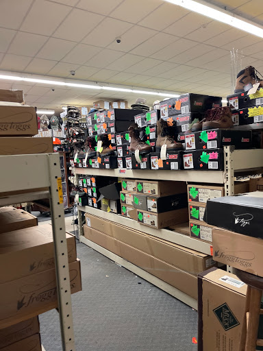 Sporting Goods Store «Hunters Gallery», reviews and photos, 237 Mt Cobb Hwy, Hamlin, PA 18427, USA