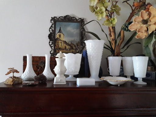 Thrift Store «Community Thrift Store», reviews and photos, 3237 E Florence Ave, Huntington Park, CA 90255, USA