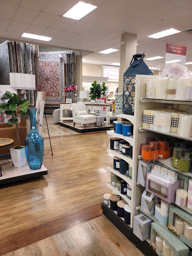 Department Store «HomeGoods», reviews and photos, 5530 Reseda Blvd, Tarzana, CA 91356, USA