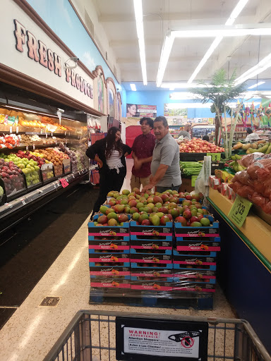 Grocery Store «Bodega R Ranch Market», reviews and photos, 1112 Walnut Ave, Tustin, CA 92780, USA