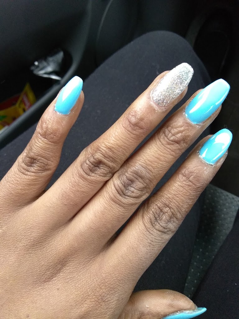 Modern Nails 29687