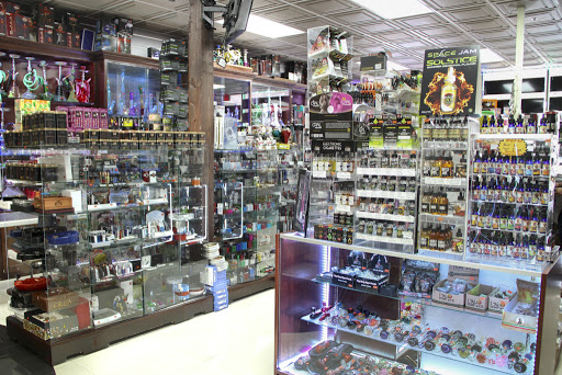 Vaporizer Store «Smokey News Vape Shop», reviews and photos, 1311 SE 17th St, Fort Lauderdale, FL 33316, USA
