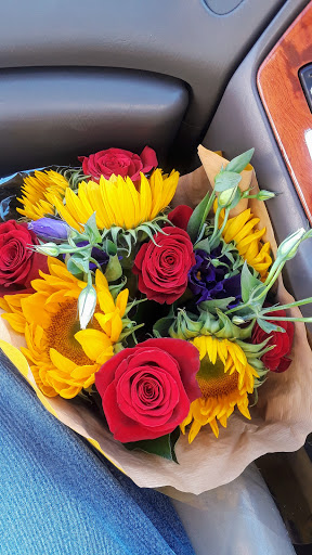 Gourmet Grocery Store «Market Basket», reviews and photos, 813 Franklin Lake Rd, Franklin Lakes, NJ 07417, USA