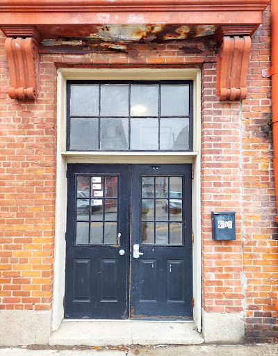 Pixel 19 Vintage Clothing LLC, 211 Klotter Ave, Cincinnati, OH 45219, USA, 