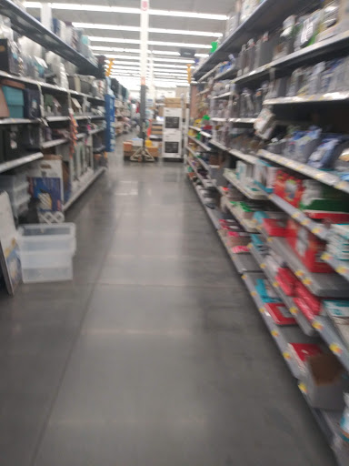 Department Store «Walmart Supercenter», reviews and photos, 6819 Walton Ln, Gloucester Courthouse, VA 23061, USA