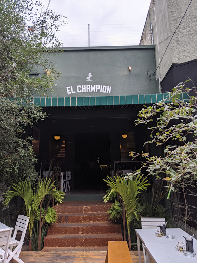 El Champion Bar