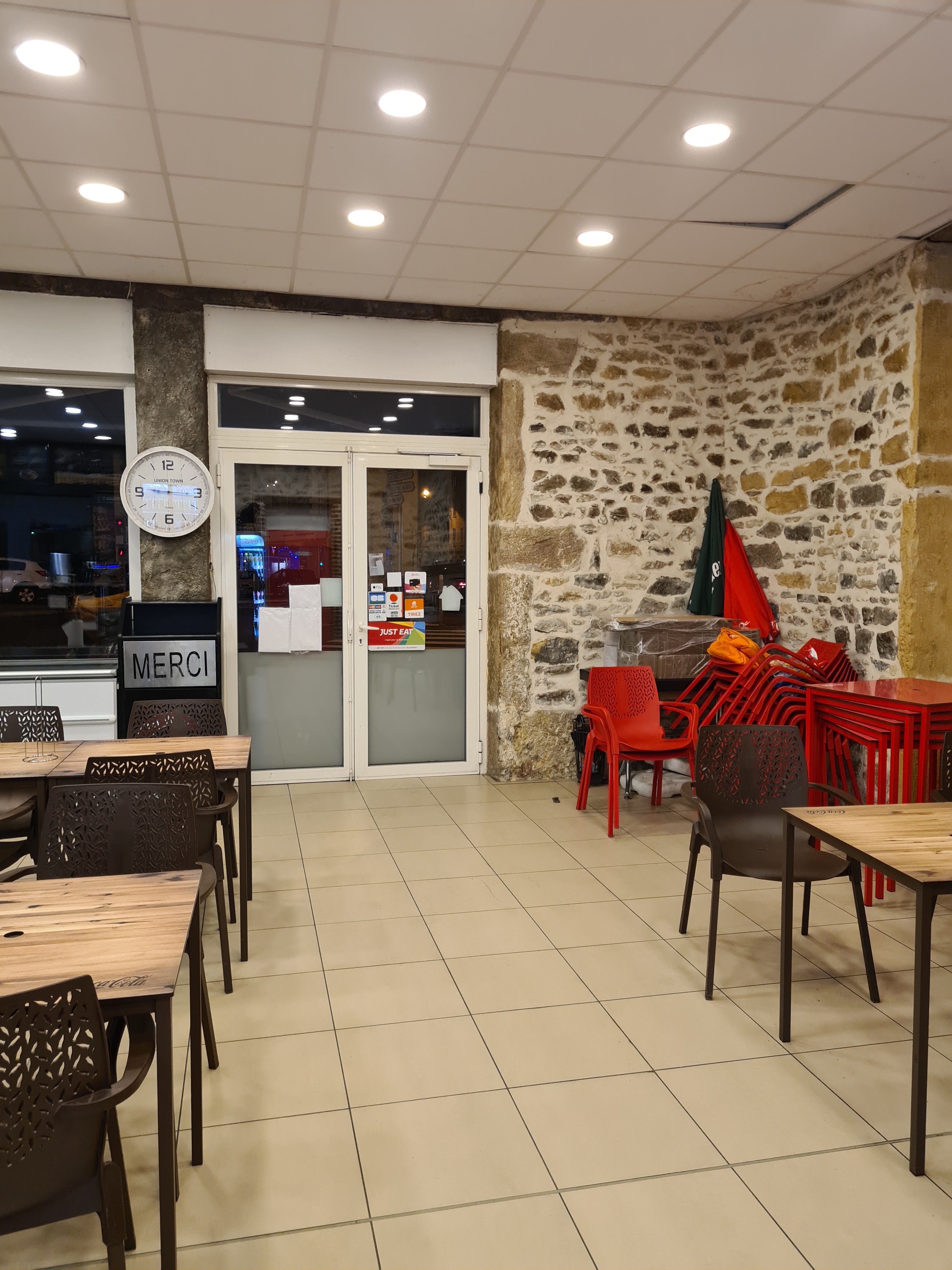 Photo n° 1 de l'avis de KARTAL.9 fait le 13/12/2021 à 21:19