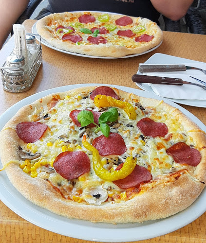 Fortuna Pizzéria Sopron - Pizza