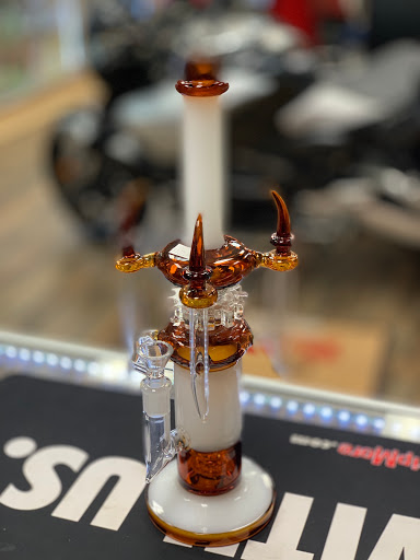 Tobacco Shop «Puff&Pass Smoke Shop», reviews and photos, 14151 Ramona Blvd #2B, Baldwin Park, CA 91706, USA