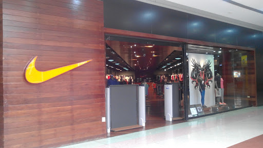 Nike Store Metropolis