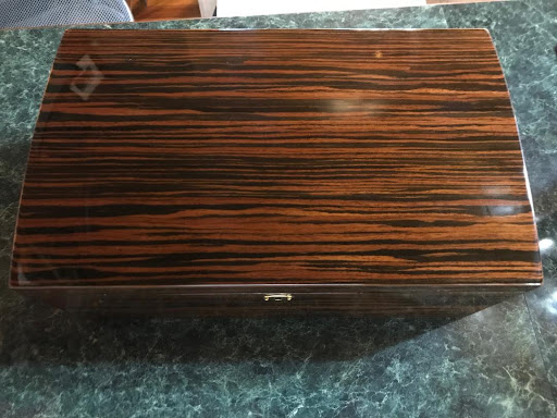 Tobacco Shop «Old Firehouse Smoke Shop», reviews and photos, 116 Rock St, Fall River, MA 02720, USA