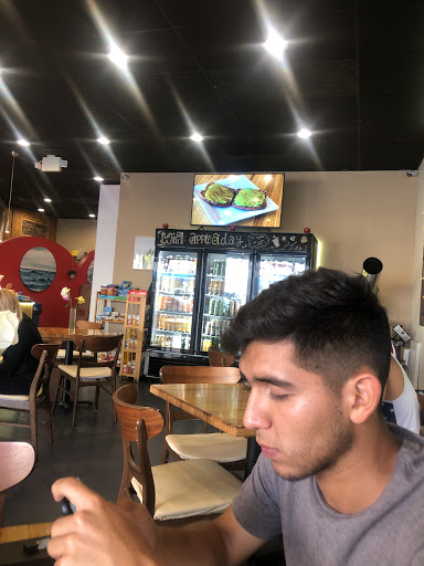 Organic Restaurant «Apple A Day Natural Food Market», reviews and photos, 1534 Alton Rd, Miami Beach, FL 33139, USA