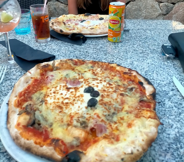 Restaurant pizzeria chez mika à Pianottoli-Caldarello