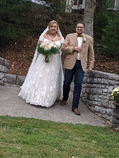 Event Venue «Thomas Farm Weddings and Events», reviews and photos, 519 Tranbarger Rd, Church Hill, TN 37642, USA