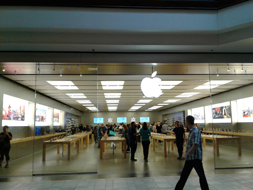 Computer Store «Apple Barton Creek», reviews and photos, 2901 S Capital of Texas Hwy, Austin, TX 78746, USA