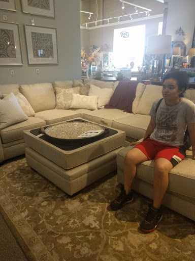 Furniture Store «Ashley HomeStore», reviews and photos, 2787 W Market St, Fairlawn, OH 44333, USA